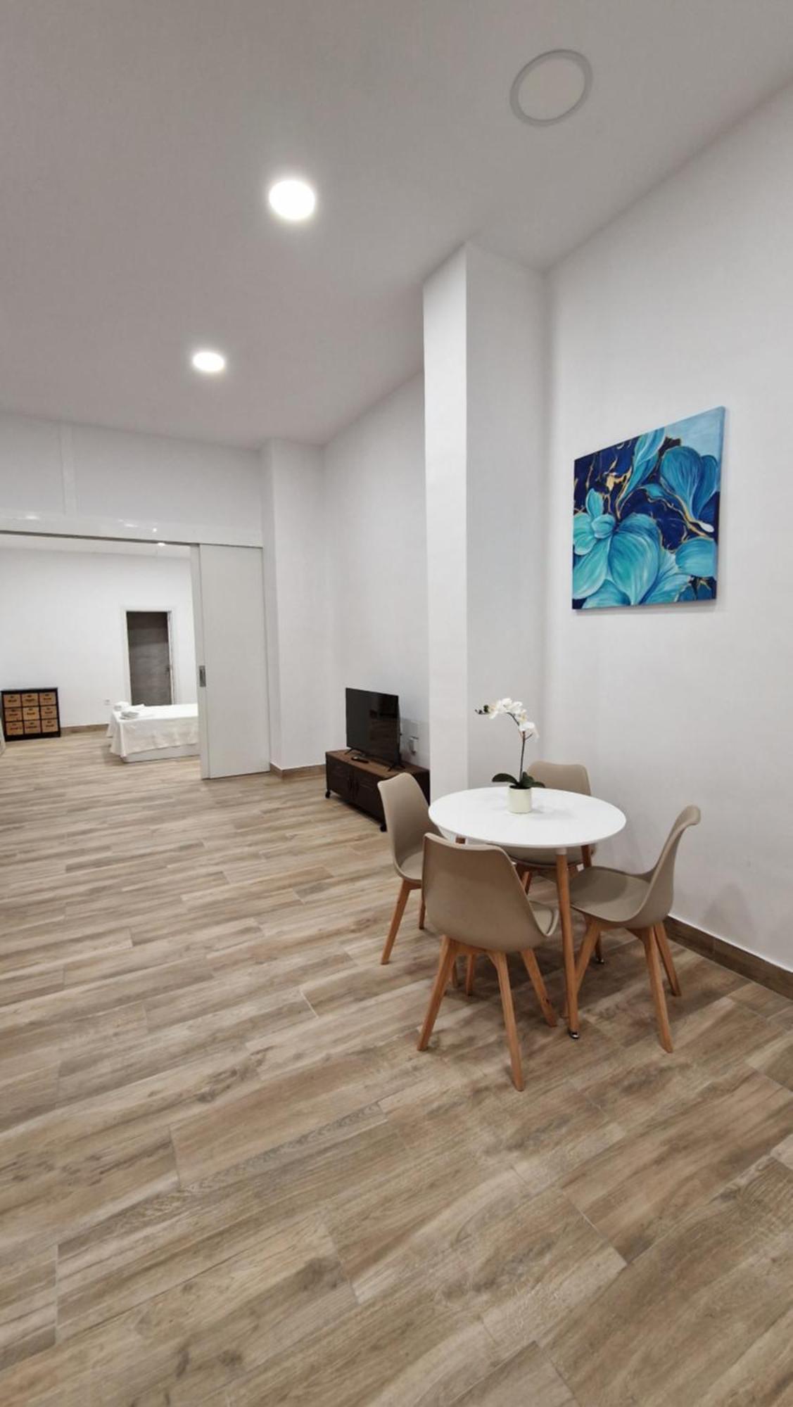 Carmela Estudio Malaga Exterior photo